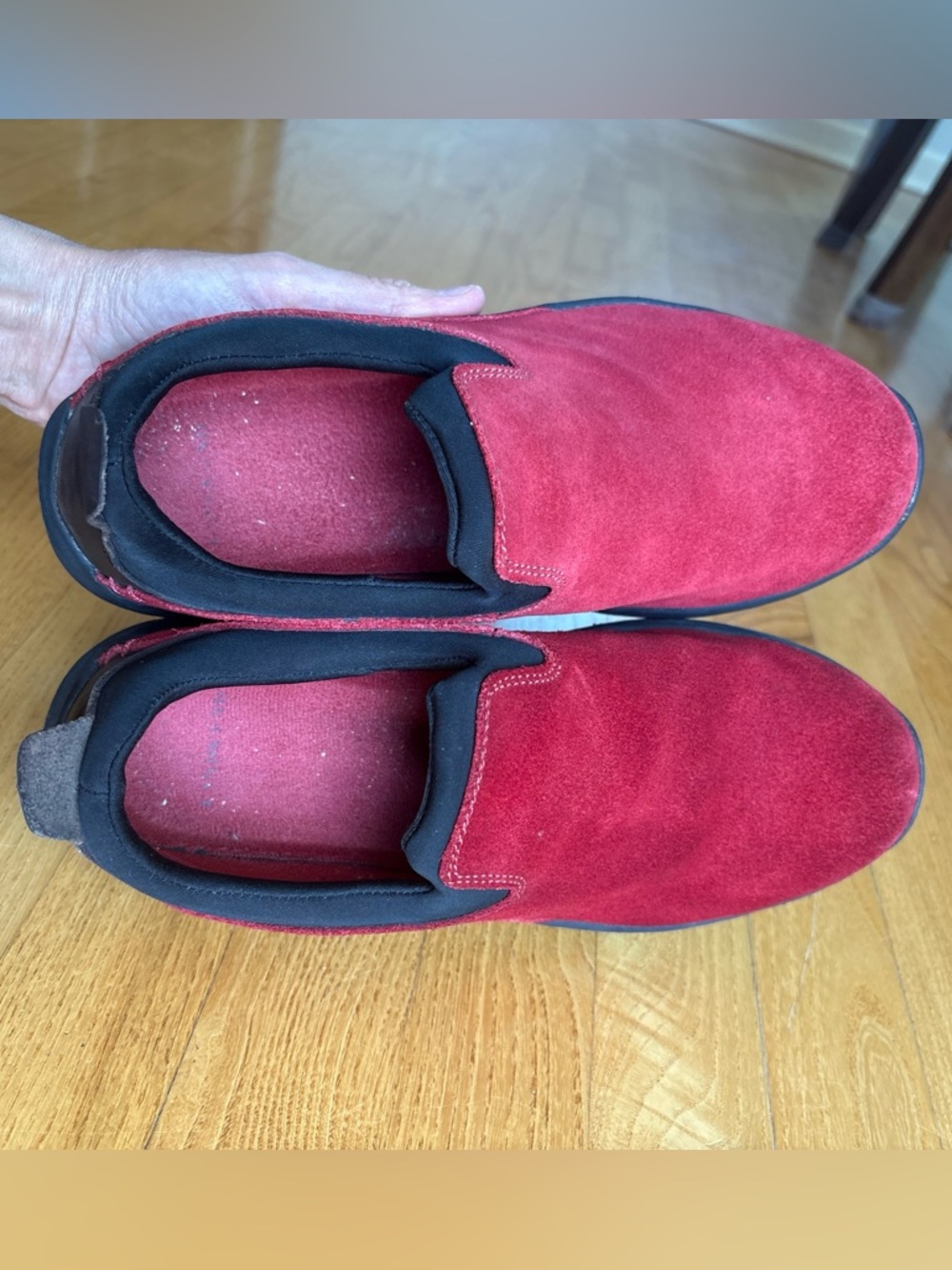 Lands' End Mocs Clogs Shoes Slip-On Red Suede Leather Comfort Womens Size 7.5B - Picture 11 of 12